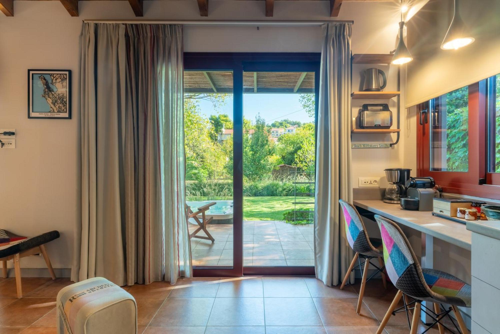 Klaritz Luxury Suites Lassi  Esterno foto