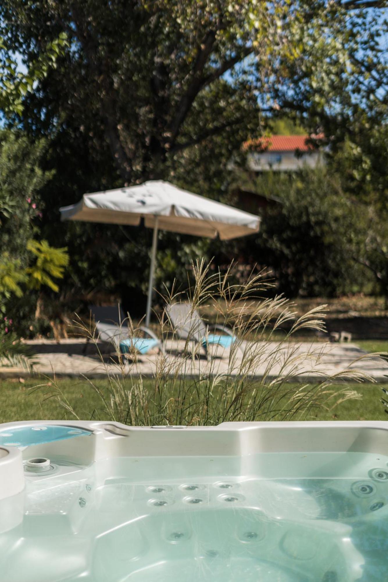 Klaritz Luxury Suites Lassi  Esterno foto
