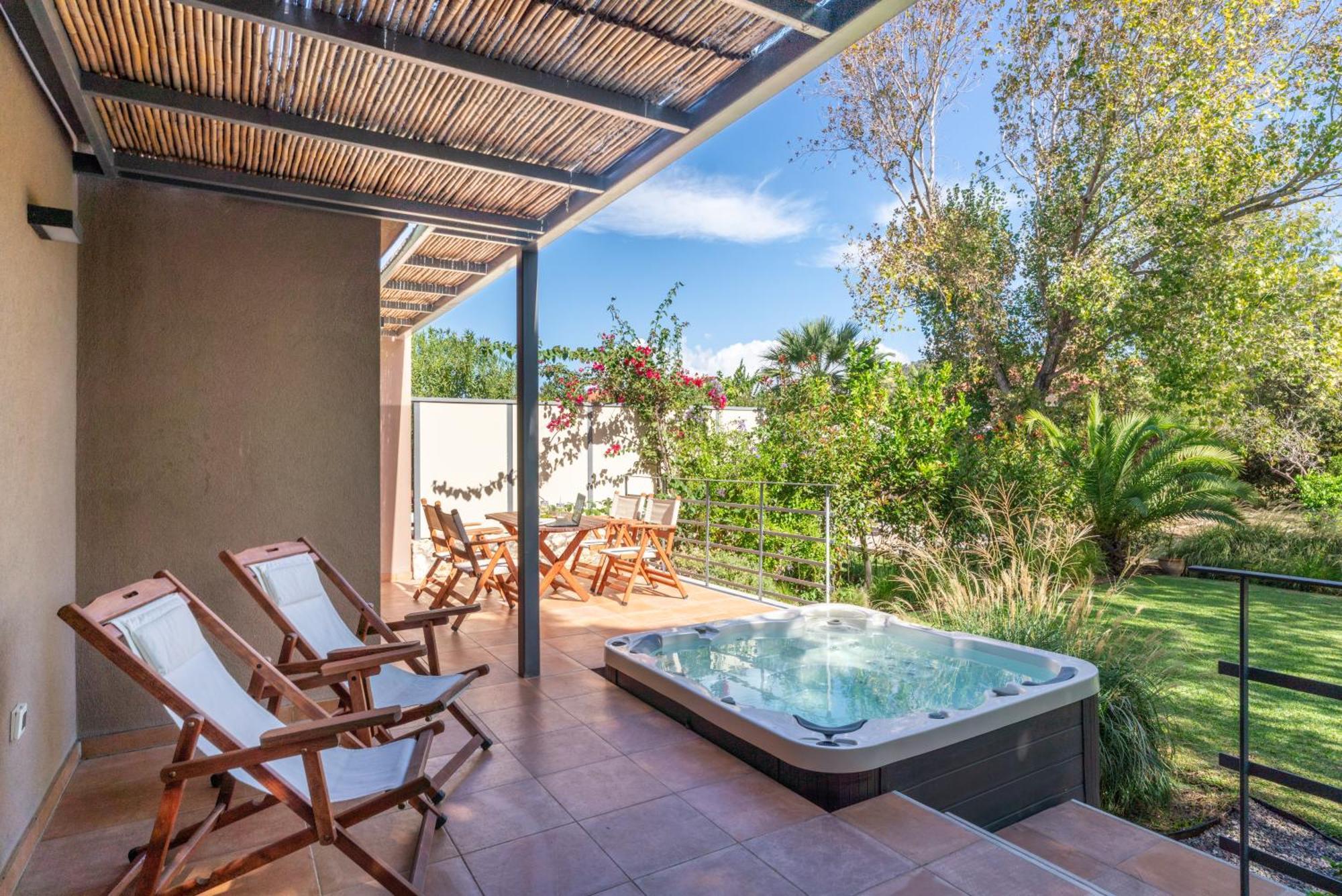 Klaritz Luxury Suites Lassi  Esterno foto